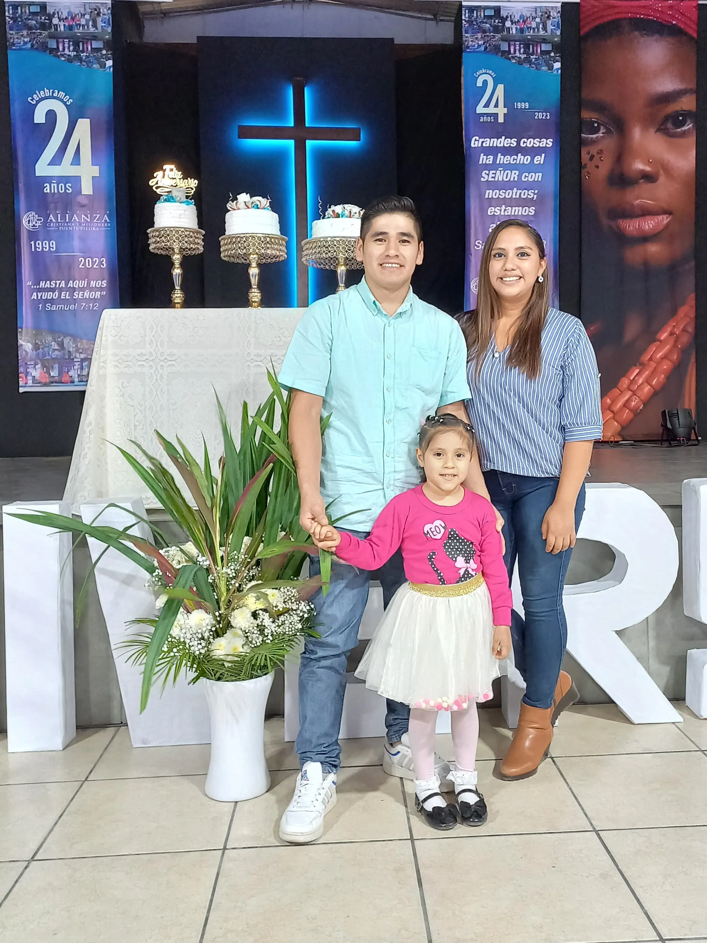 Jhanpierre y Bianca - encargados Red de Pre-Teens